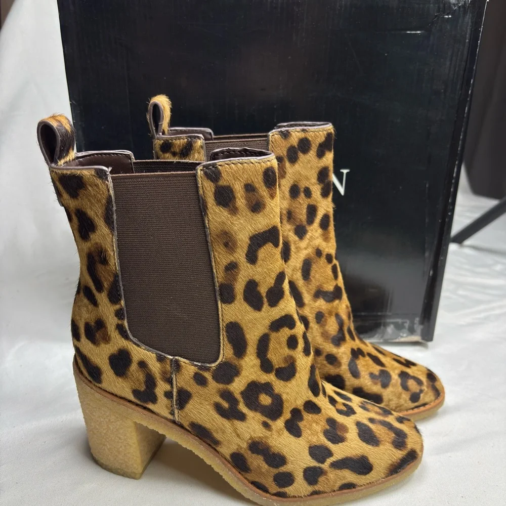 NWB Lauren Ralph Lauren Marianna Women's Suede Pull On‎ Chelsea Boots SIZE7